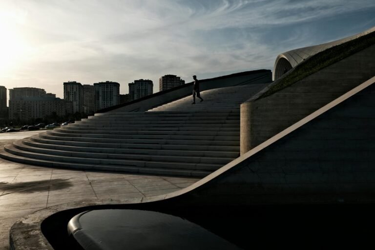 dramatic sunset silhouette tips